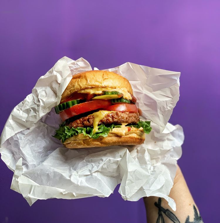 Hamburger day 2020: alla scoperta di una gustosa icona made in USA